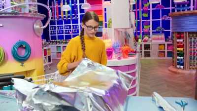 - First, I'm going
to take tinfoil - Craftopia