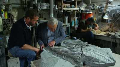 First of all I noticed
this here... - Attenborough and the Sea Dragon