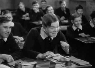-First of ApriI, sir!
-ApriI fooI! - Goodbye, Mr  Chips
