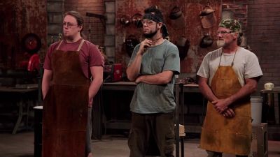 - First off, the indexing
of your handle is very blocky. - Forged in Fire