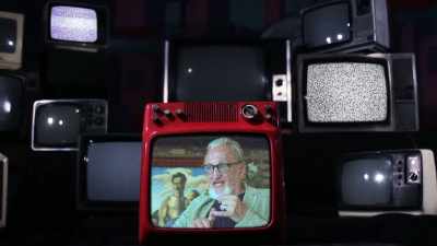 First, there was early cable,
and I was on cable, - Hollywood Dreams & Nightmares: The Robert Englund Story