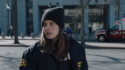 - First up, we need
to evacuate the building. - FBI