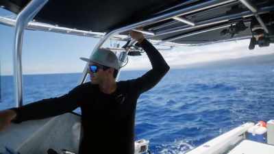 [fishing rod reeling] - Deadliest Catch: Bloodline