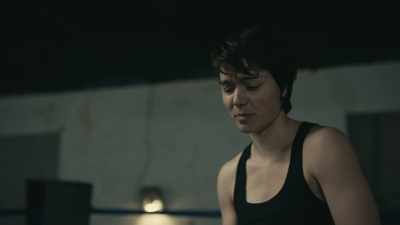 (fists thudding) - Uppercut