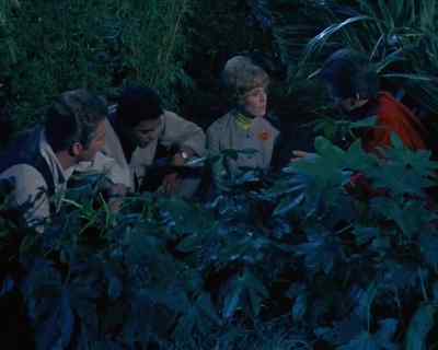 [ Fitzhugh ]
Now pay strict
attention to me, boy. - Land of the Giants