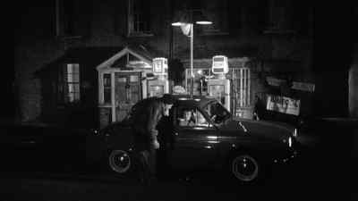 - Five gallons, please.
- Five gallons it is. - Nowhere to Go