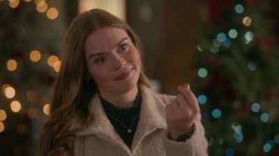 - Five gold rings. - Five Gold Rings