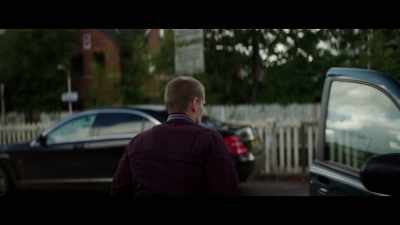 - Five grand.
- Cash and no police. - Safe