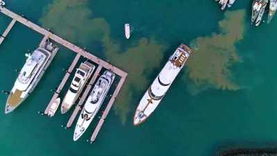 Five meters to the dock. - Below Deck Down Under
