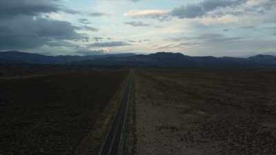 Five miles up this
canyon is the entrance - Horror in the High Desert 2: Minerva