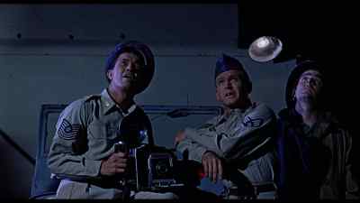 - Five minutes more.
- Yeah. - The Angry Red Planet