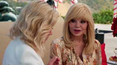 Five. Same number
as your husbands. - Ladies of the '80s: A Divas Christmas