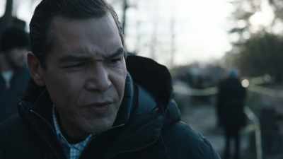 - Five shots, moving targets
with that spread? - FBI: Most Wanted