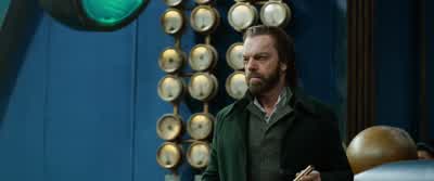 Five, six... - Mortal Engines