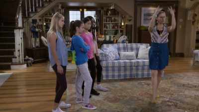 Five, six, seven, eight and sparkle.
Sparkle! - Fuller House