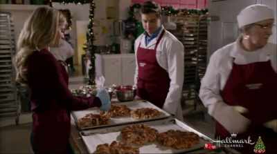 Five sweeps, even spacing. - Christmas in Love