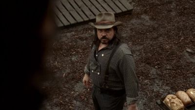 Fixin' toward
a bloody outcome, boss. - Deadwood