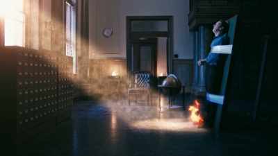(flames crackling)
(growling) - Age of the Living Dead