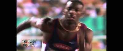 Flashbulbs flashing.
Ato Boldon away last. - Richard Jewell
