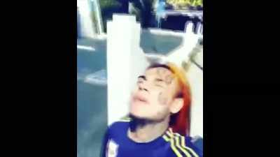 Flawless.
[laughs] - Supervillain: The Making of Tekashi 6ix9ine
