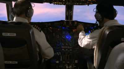 Flight 65,
copy. Divert to
Alameda Runway. - Trauma