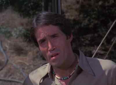 FLIGHT COM:
It looks good at NASA One. - The Six Million Dollar Man