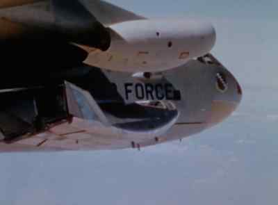 FLIGHT COM:
It looks good at NASA One. - The Six Million Dollar Man