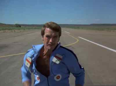FLIGHT COM:
It looks good at NASA One. - The Six Million Dollar Man