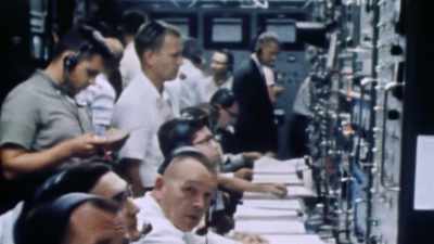 Flight Surgeon reports
that Gus Grissom came through - The Real Right Stuff