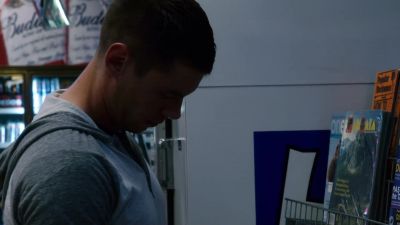 [flipping pages] - Sense8