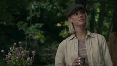- Flo and I talked to them this - Frankie Drake Mysteries