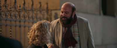 - Florence, are you eating with us?
We won't take no for an answer. - Rolling to You