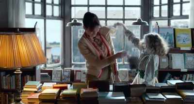 [FLORENCE GIGGLING] - The Bookshop