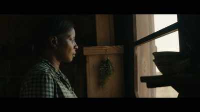 FLORENCE:
He hardly eats... hardly sleeps. - Mudbound