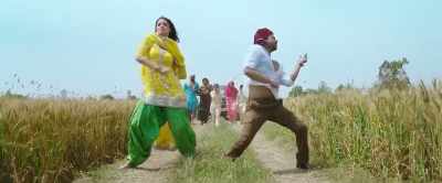 Fly like a beautiful butterfly
and join me in the fields. - Jab Harry Met Sejal