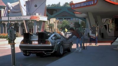 Flying DeLorean - Back to the Future Part II