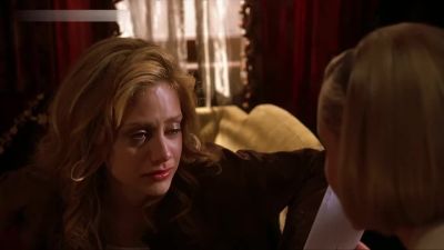 Focus for one second - Uptown Girls