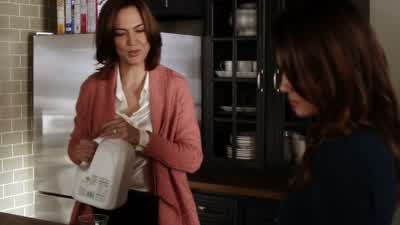 Folic acid. - Pretty Little Liars