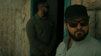 Follow me. - SEAL Team