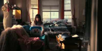 ♪ Follow the day and reach for the sun ♪ - Girlboss