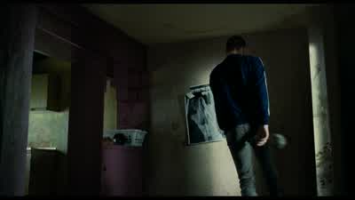 - Following the game at all? - Trainspotting