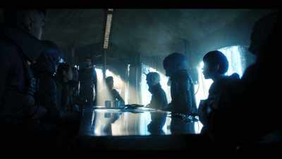 Following the safe evacuation - Star Trek: Discovery