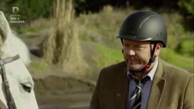 Whoo-hoo! - The Brokenwood Mysteries