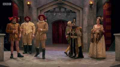 Bring forth...
Bring forth... - The Goes Wrong Show