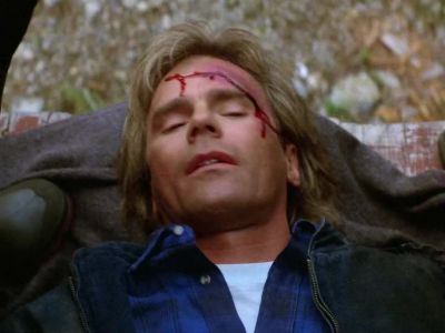 *MAcGYVER (2016)* - MacGyver