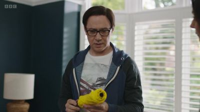One last test, just to be sure. - Inside No. 9