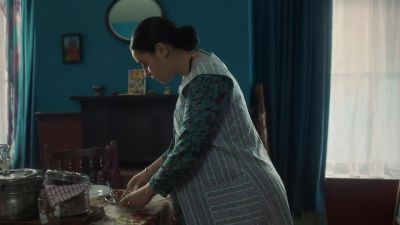DOOR OPENS - Call the Midwife