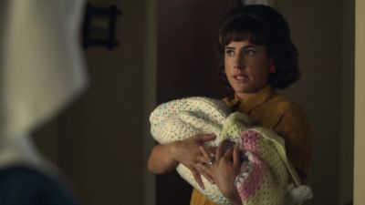 What's going on in here, then? - Call the Midwife