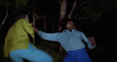 (foot thudding)
(Charley grunting) - Death Promise