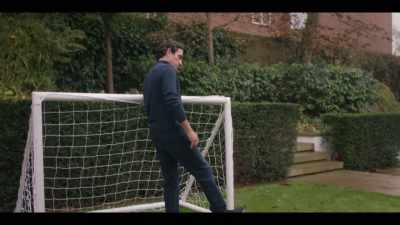 FOOTBALL THUMPS - Press